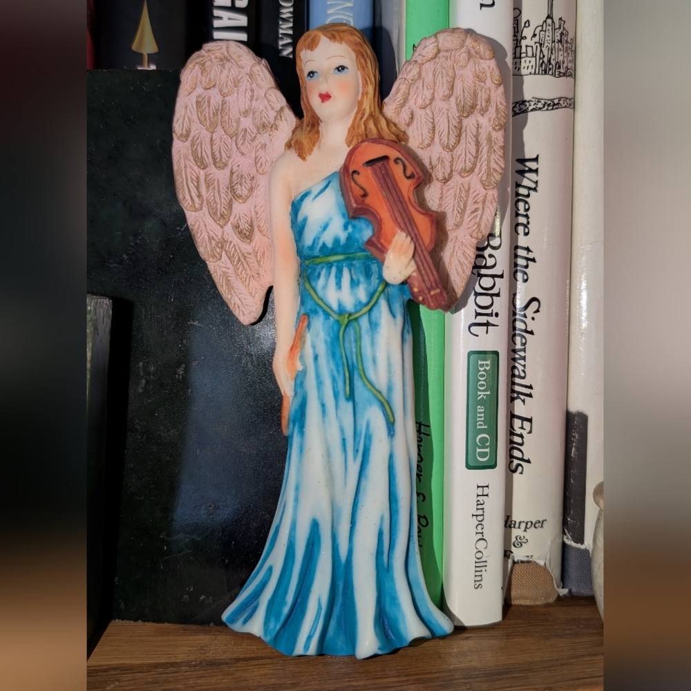 Vintage Porcelain Bisque Angel wall hanging. In excellent condition.